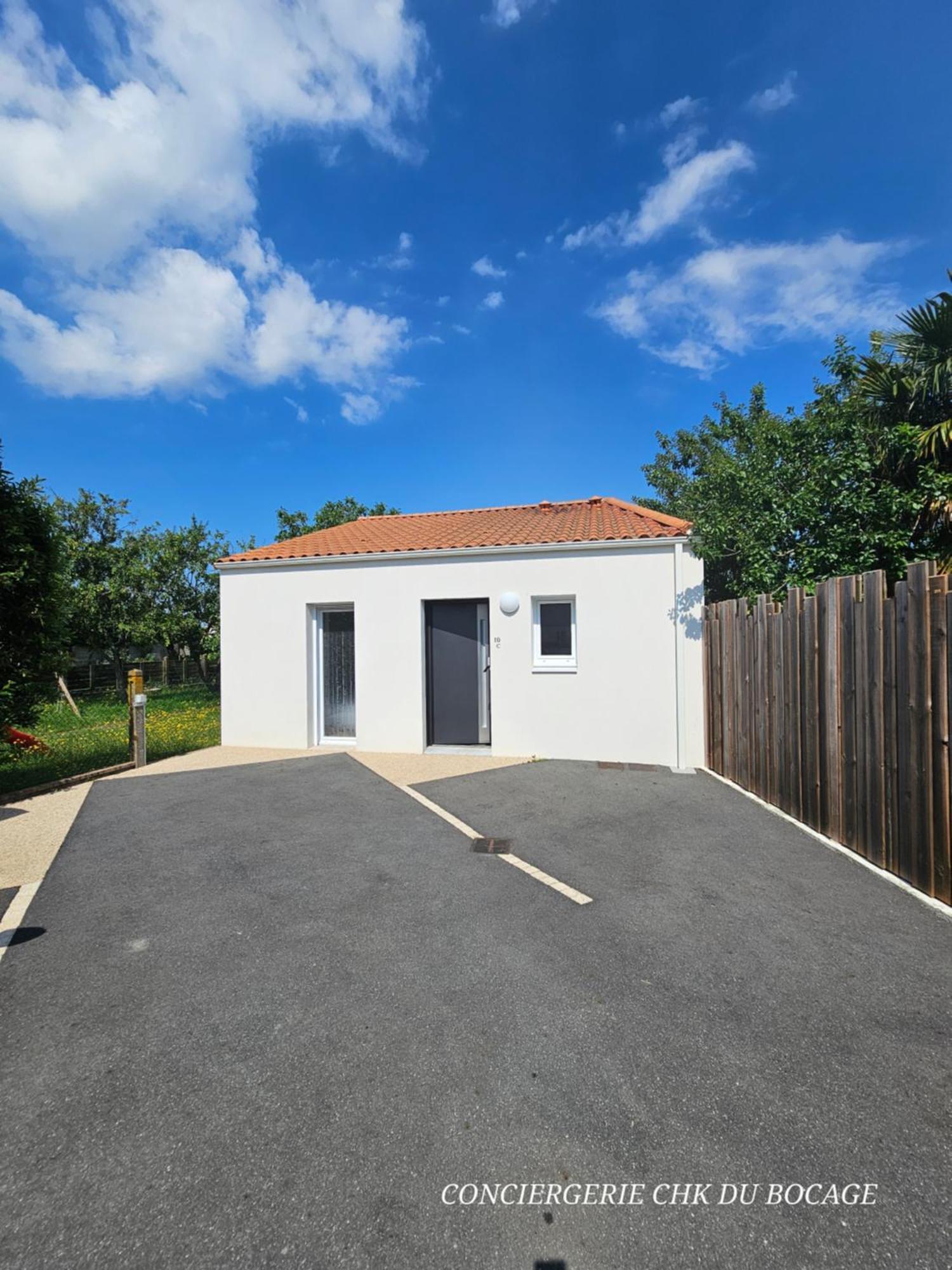 Le Petit Ecureuil Charmant Gite Jardin Terrasse Les Herbiers Exterior foto